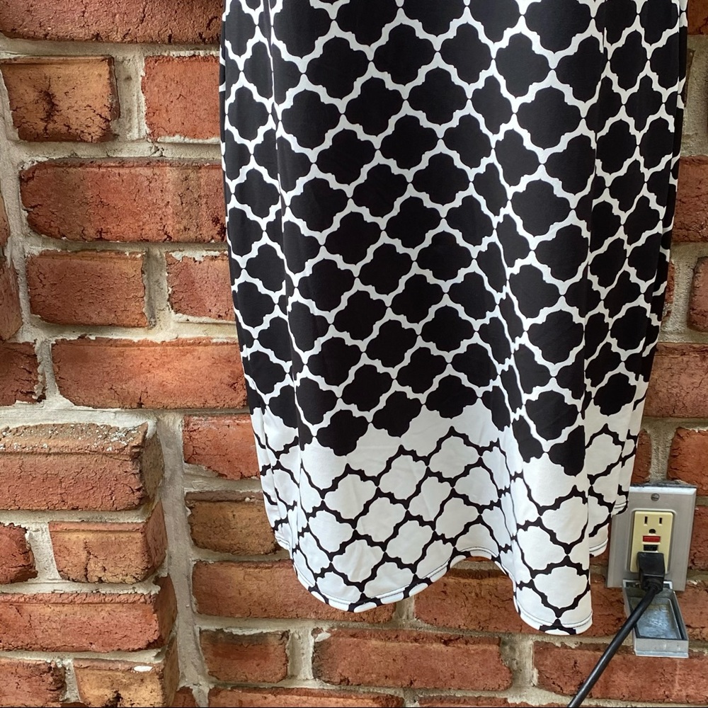 Max Studio Black & White 3/4 Sleeve Dress XS - Picture 6 of 6